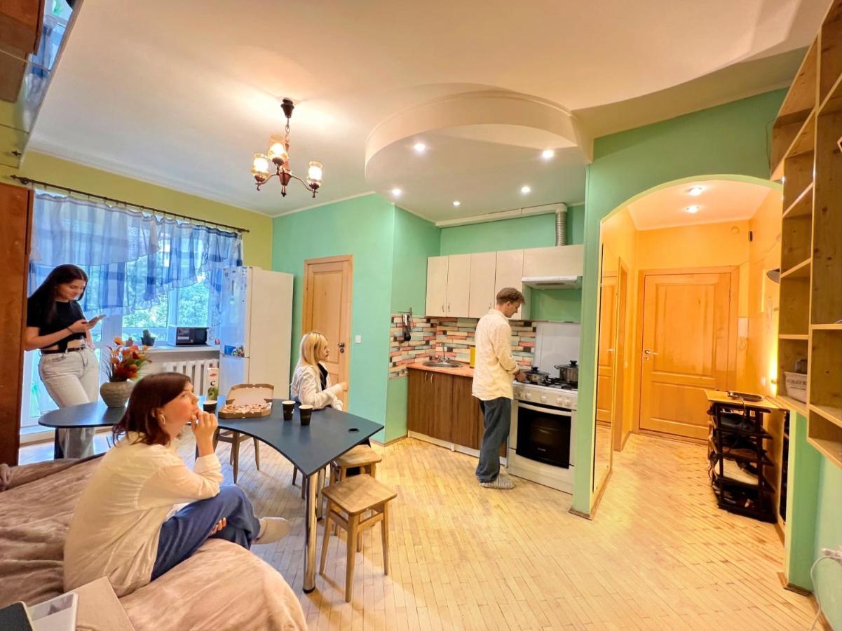 Pechersky Hostel Kiev Exteriör bild