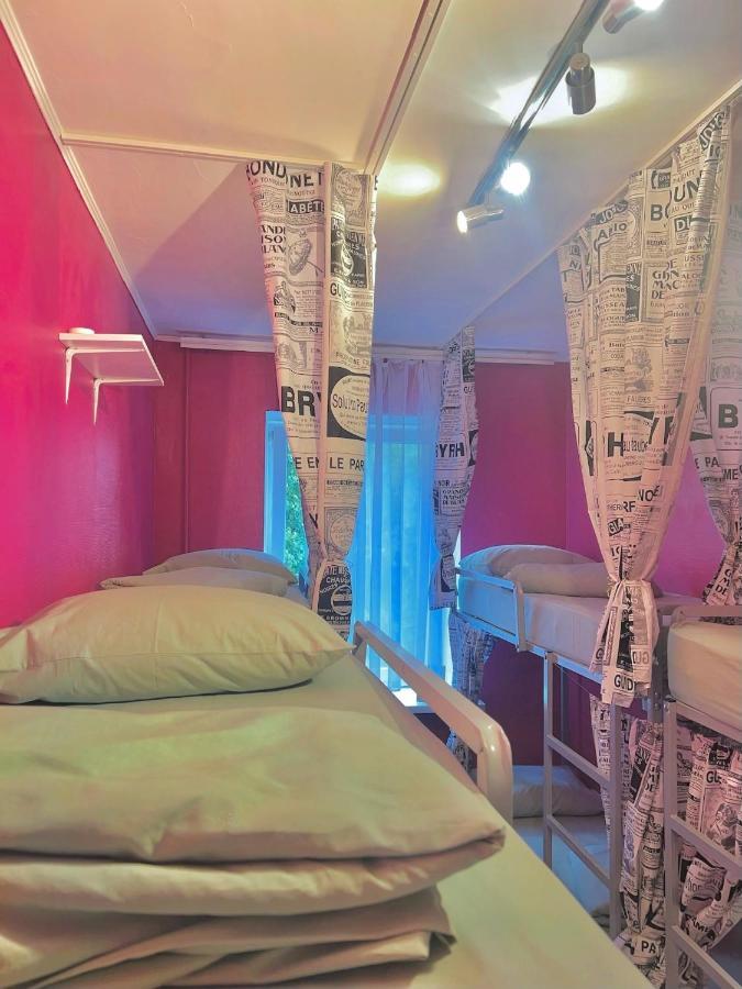 Pechersky Hostel Kiev Exteriör bild